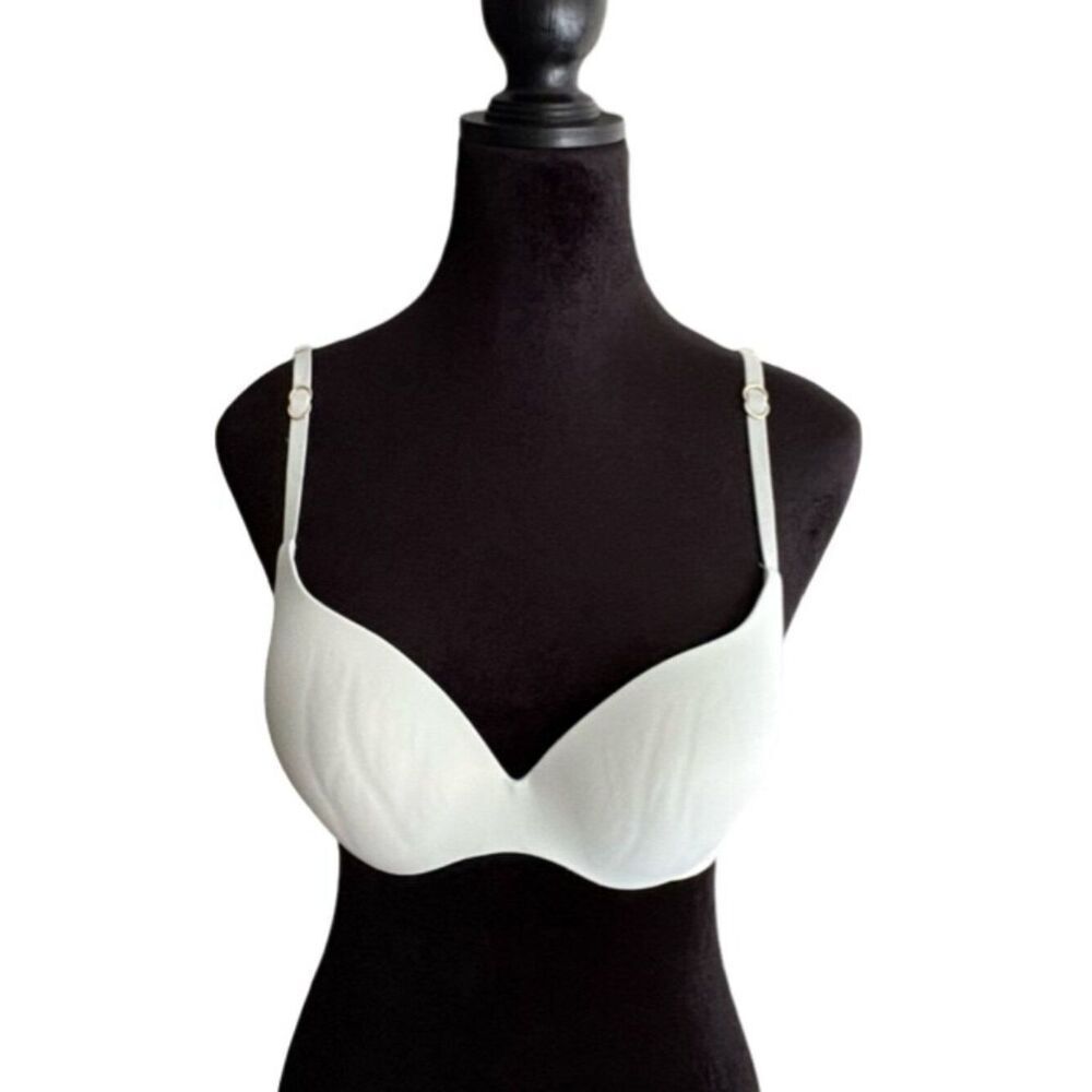Icredible Bra by Victoria's Secret